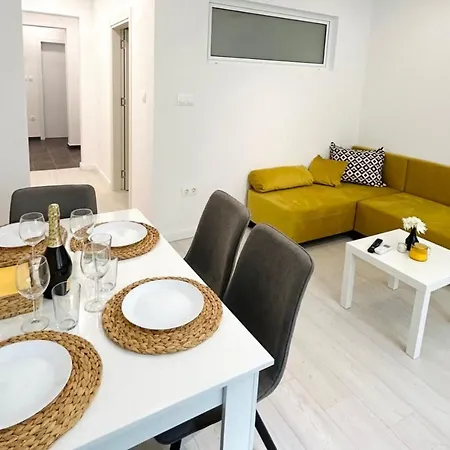 Baths - Modern 2bd Flat By Flat Mаnager Apartment Varna